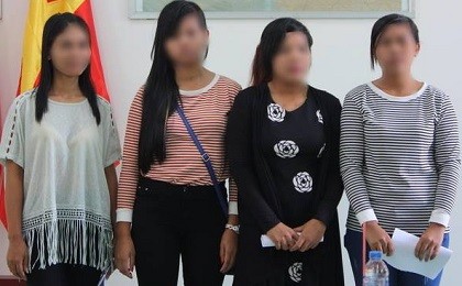 Giải cứu 4 cô gái khỏi quán ‘cà phê ôm’ ở Campuchia