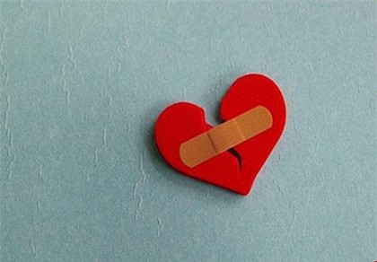 Ba kiểu cứu vãn tình cảm càng làm càng hỏng