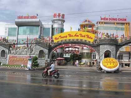 Bánh pía nổi tiếng bị ‘đạo’ kiểu dáng và nhãn hiệu