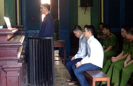 Triệu tập Viện Khoa học hình sự vụ đổi vai giết người