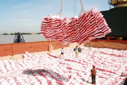 Indonesia vượt mặt Trung Quốc về tiêu thụ gạo Việt Nam