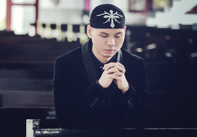 Phan Đinh Tùng và năm năm 'vật lộn' với nhạc Thánh ca