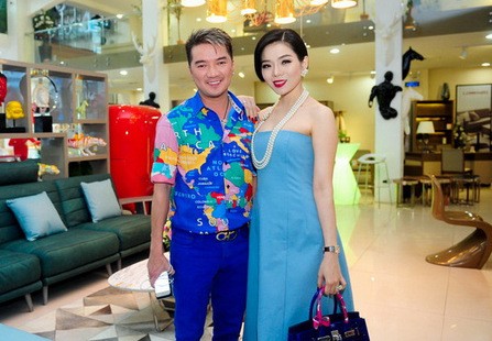 Lệ Quyên 'bỏ' phòng trà Không Tên