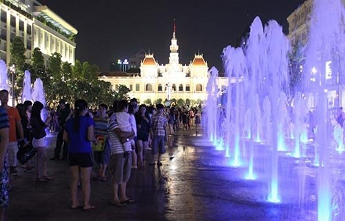 TP.HCM không bắn pháo hoa chào năm mới