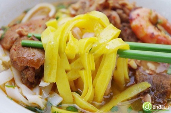 Sử dụng chất cấm để chế biến mì Quảng, bị phạt 85 triệu đồng