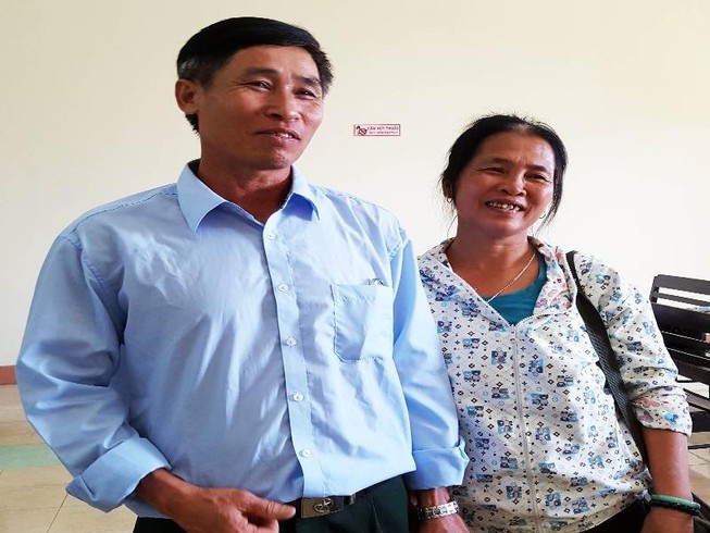 Thầy giáo bị giam oan đi dạy học trở lại