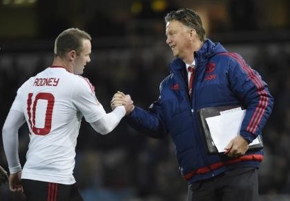 Van Gaal: 'Không xoay tua gì cả, M.U phải vào tốp 4'