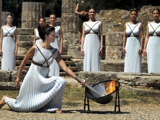 Ngọn đuốc Olympic Rio đã sáng lên