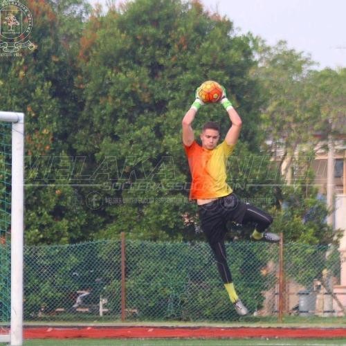 Thủ môn người Úc bị sét đánh chết trên sân tập