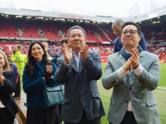 Nhà vô địch Leicester City đặt mục tiêu... top 10 ở mùa tới