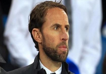 Gareth Southgate lên ghế HLV trưởng tạm quyền tuyển Anh