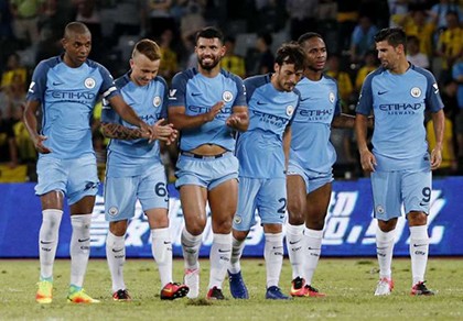 Pep đòi nợ giúp... Mourinho