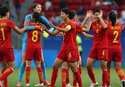 Bóng đá nữ Olympic: Hai 'bà lớn' châu Á đều vào tứ kết