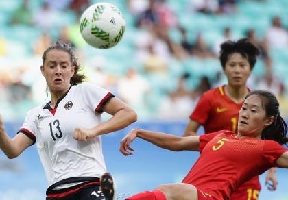 Tứ kết bóng đá nữ Olympic: Mỹ thành cựu vô địch