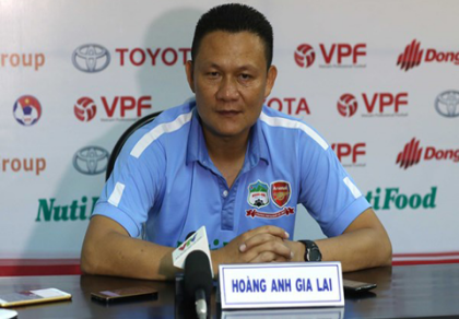 HLV Nguyễn Quốc Tuấn: 'Hôm nay tôi khen các học trò mình'