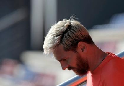 Messi quay lại tuyển nhưng chưa đá được vì bị chấn thương