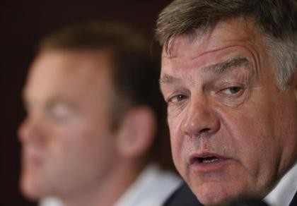 HLV Allardyce thừa nhận quá căng thẳng trước trận Anh gặp Slovakia