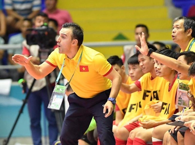 Bruno Garcia chia tay Futsal Việt Nam để đến Nhật
