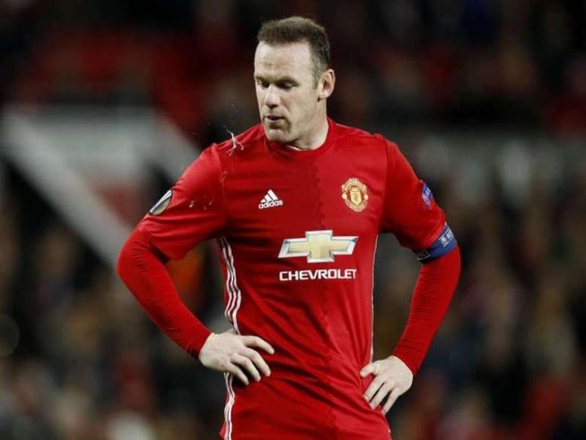 Koeman… 'dụ dỗ' Rooney về chốn xưa
