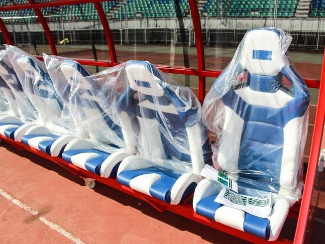 Ghế xịn Ngoại hạng Anh… đến AFF Suzuki Cup