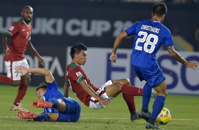 'Nắn gân' đối thủ của tuyển Việt Nam ở bán kết AFF Cup