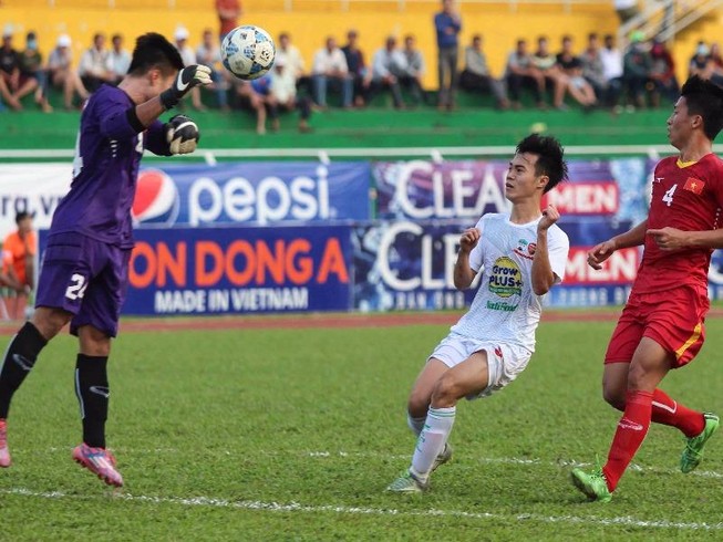 U-21 Quốc tế: Văn Toàn đưa U-21 HAGL đoạt hạng ba