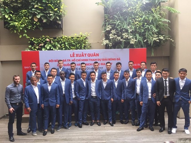 Tân binh V-League 2017 - CLB TP.HCM làm lễ xuất quân
