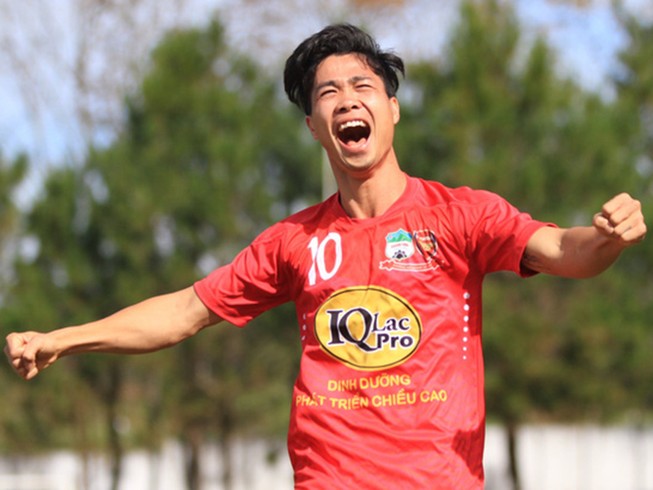 Công Phượng đã vui trở lại