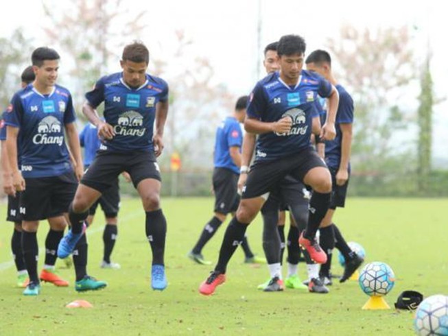 Kiatisak quên nỗi buồn trước trận đánh lớn