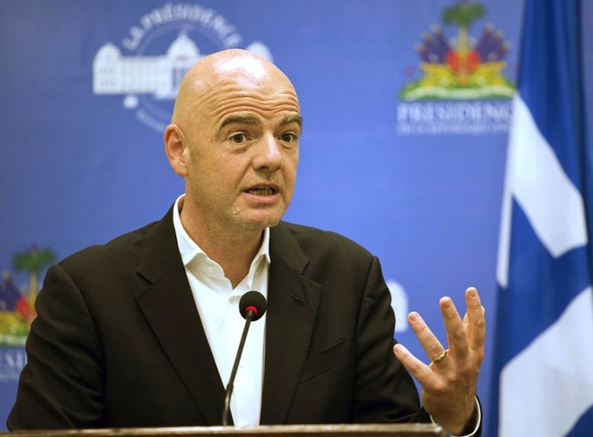 Bắc Mỹ và Marocco chạy đua đăng cai World Cup 2026