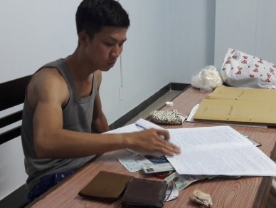 Bắt khẩn cấp đối tượng cướp giật tài sản của vợ chồng Việt kiều