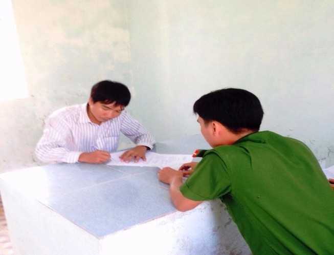 Bắt phóng viên tống tiền người xây nhà sai phạm