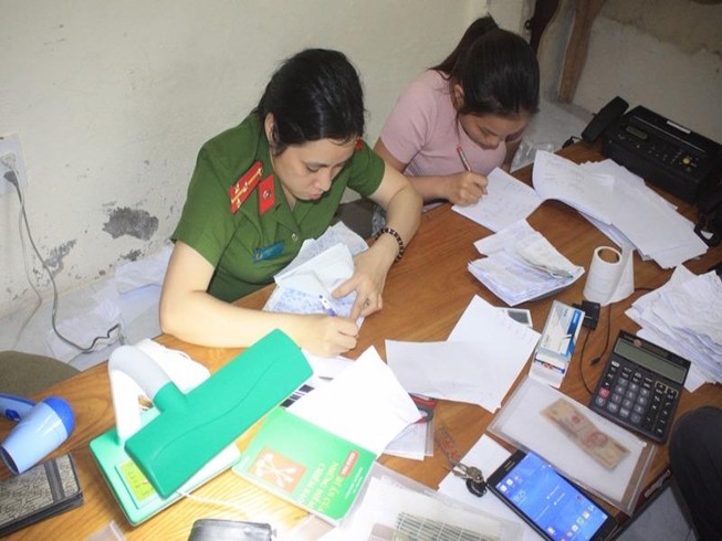 Chủ tịch Đà Nẵng thưởng nóng chuyên án đánh bạc tiền tỉ