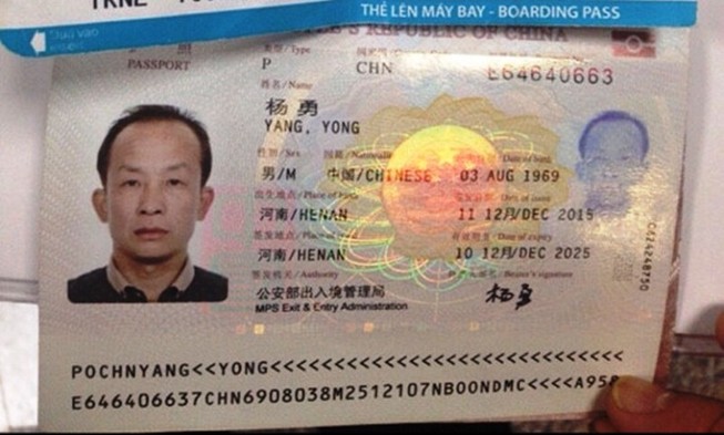 Lại phát hiện khách Trung Quốc chôm đồ trên máy bay
