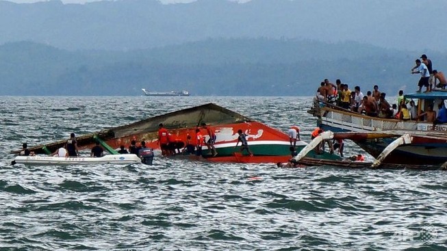 Lật phà ở Philippines: Số người chết lên đến 51 người