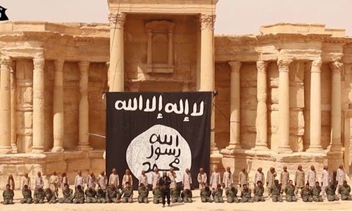 IS tung video trẻ em hành quyết 25 binh sĩ Syria