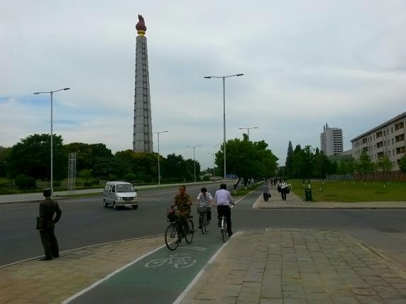 Triều Tiên ban chính sách ‘ưu ái’ cho người đi xe đạp