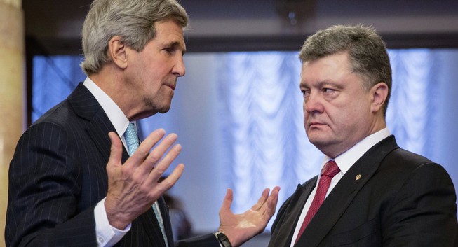 Mỹ và EU ‘bỏ rơi’ Ukraine vì tầm quan trọng của Nga