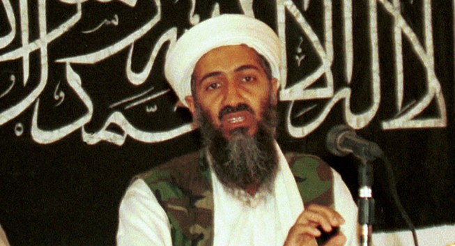 Máy bay cá nhân của gia đình Bin Laden rơi tại Anh