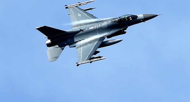NATO: 8 máy bay là đủ bảo vệ không phận Baltic