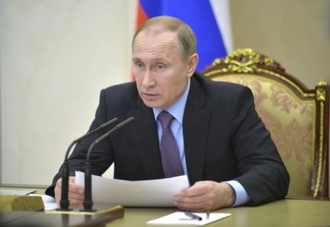 Dân Nga ủng hộ ông Putin tiếp tục làm tổng thống