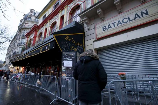 Pháp bắt hai thiếu nữ định tấn công khủng bố Paris