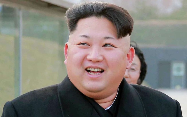 Ông Kim Jong-un ra lệnh dùng điện thoại Trung Quốc là phản quốc