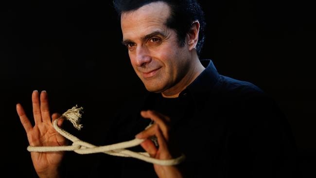 Hé lộ bí ẩn sau màn ảo thuật nổi tiếng của David Copperfield