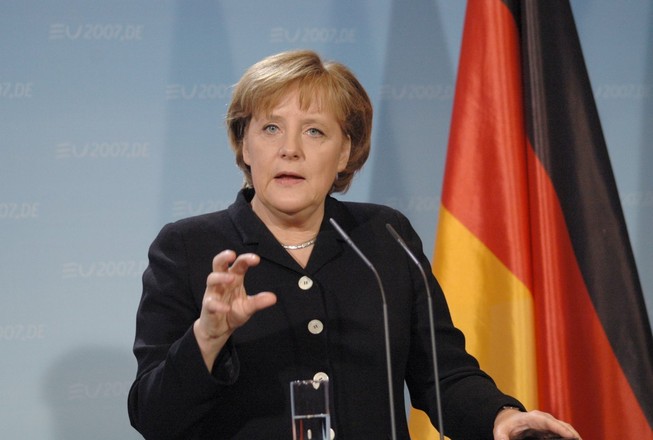 Những phụ nữ quyền lực: Merkel giữ ngôi đầu, người Việt vào top 70