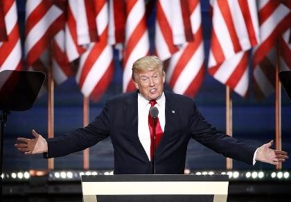 Ông Trump gây sốc, sẽ xem xét công nhận Crimea là của Nga