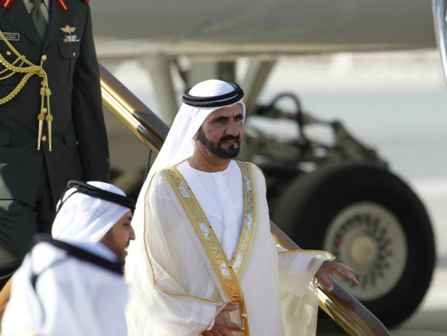 Quốc vương Dubai điều máy bay riêng đi cứu trợ