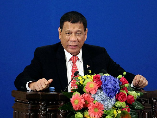 Ông Duterte nói sai trầm trọng tại Trung Quốc