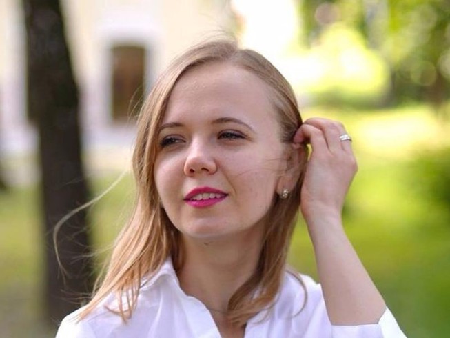 Ái nữ trẻ đẹp của bộ trưởng Ukraine có vị trí quyền lực