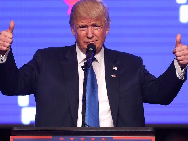 Donald Trump nói lẽ ra đã thắng cả phiếu phổ thông